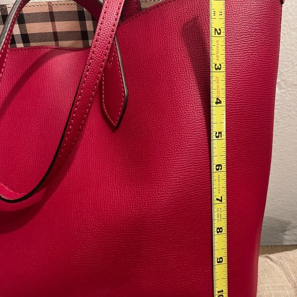 Burberry Leather Tote (Reversible) - Picture 9 of 15